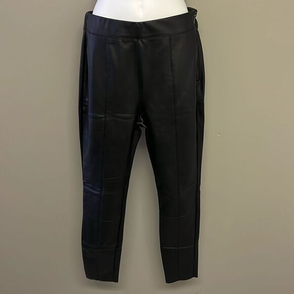Topshop Pants - Topshop Black Faux Leather Pleated Skinny Pull-Up Lined Pants- Zip Up- Size 8